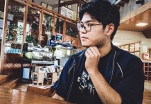 クモ青年の旅立ち